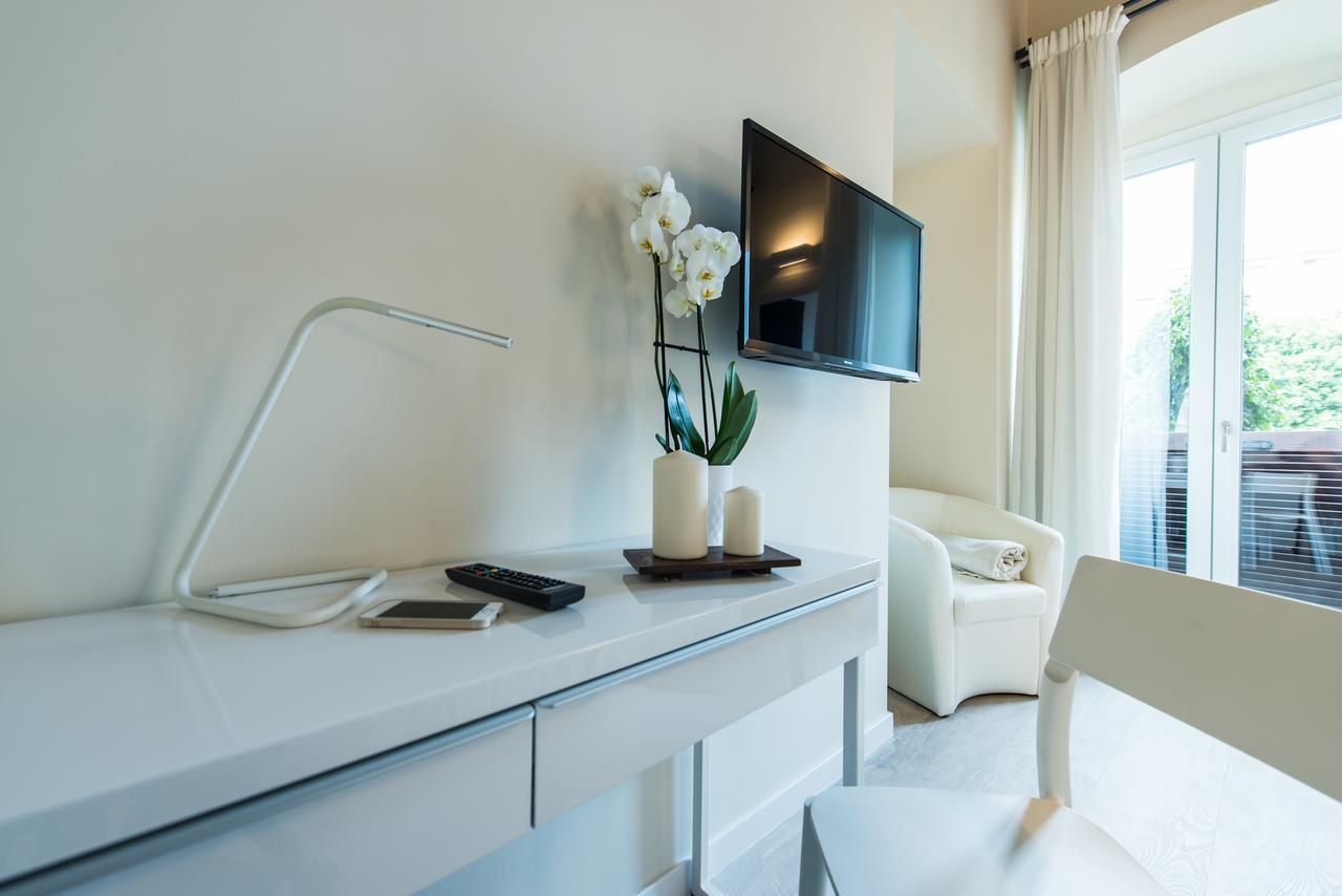 Luxuryenne Hotel กาญารี ภายนอก รูปภาพ